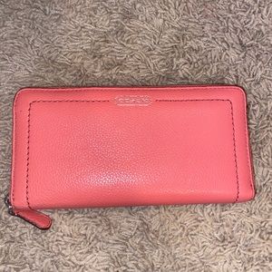 Pink coach wallet!